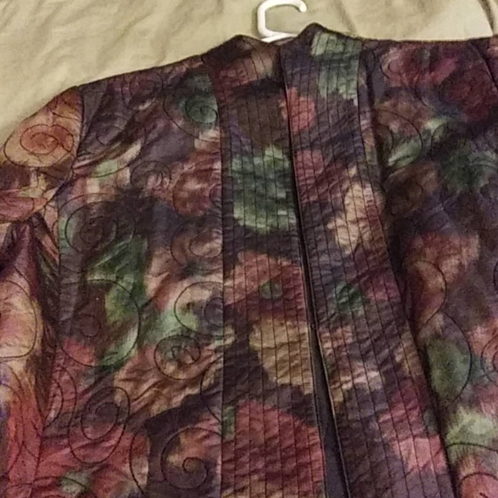Jacket - Picture 2 of 4